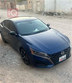 نيسان ألتيما